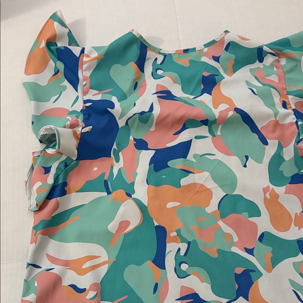Colorful Abstract Women's Top XL - Picture 8 of 11
